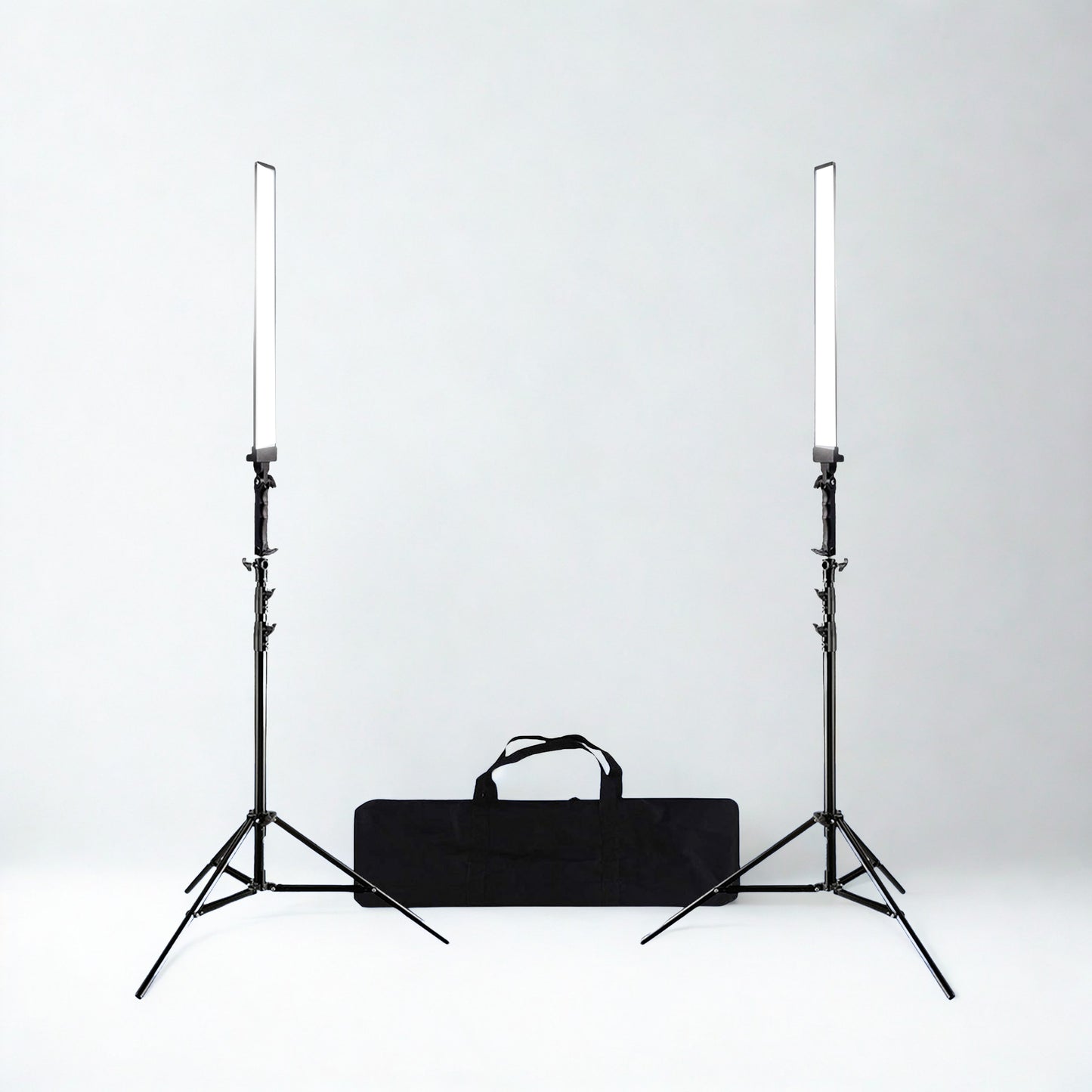 Pack 2 Focos De Iluminación LED Ultimate + Trípodes