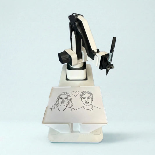Caricabot - Robot Artista IA
