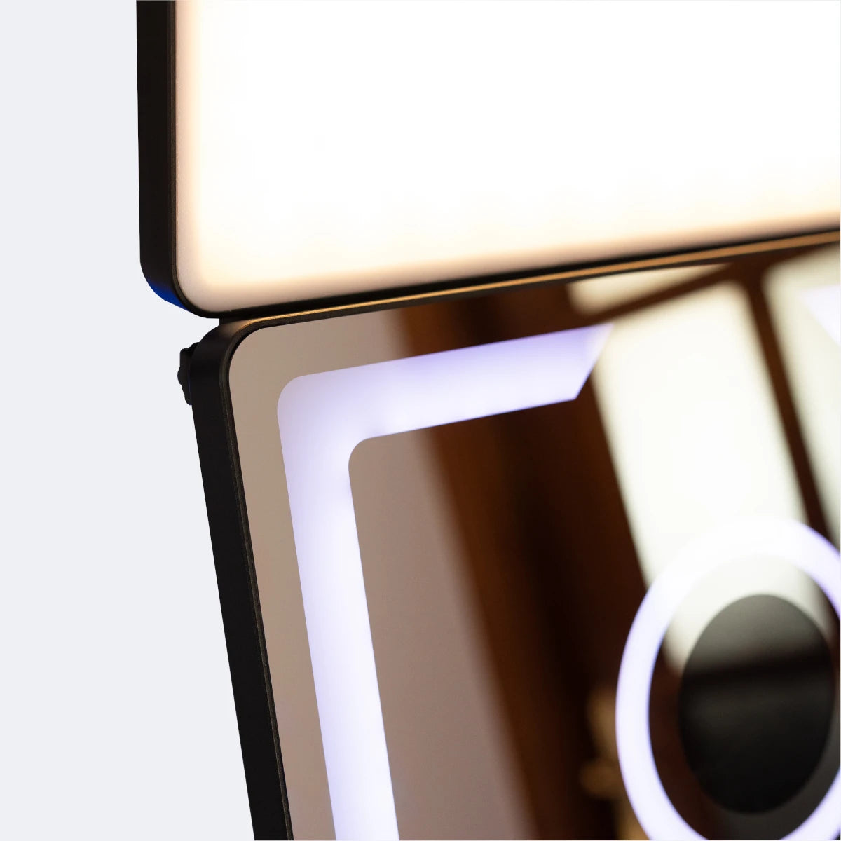 Magic Mirror Photo Booth